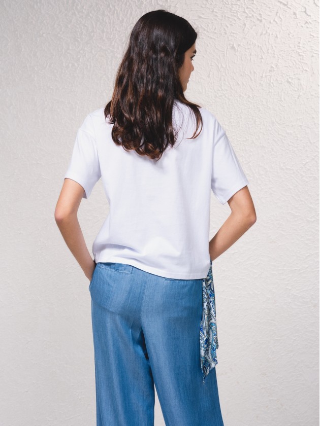 T-shirt com estampado