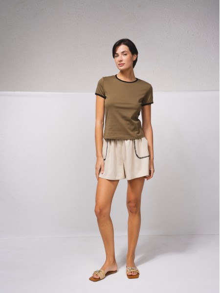 Contrast t-shirt