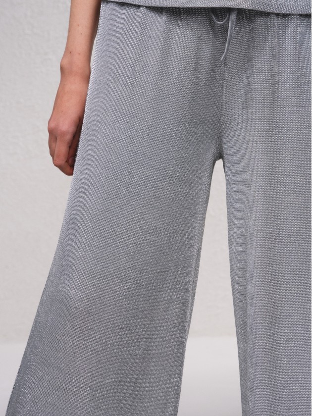 Calas em lurex com atilhos