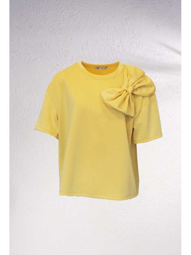 T-shirt oversize com aplicao lao