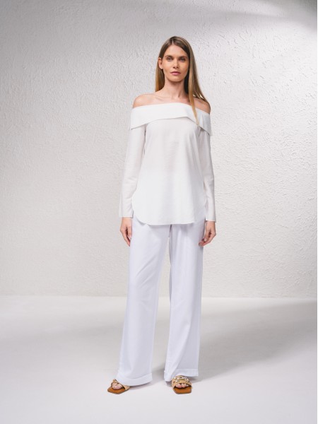 Tunic with open shoulders