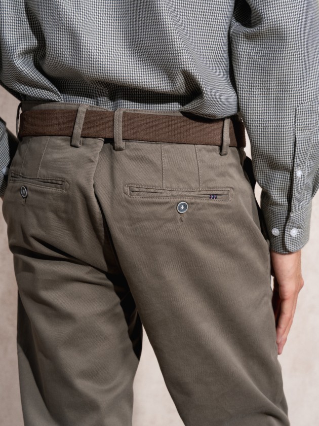 Calas chino sarja