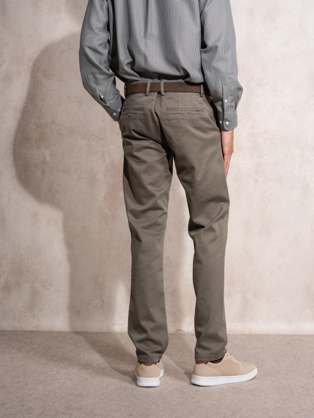 Calas chino sarja