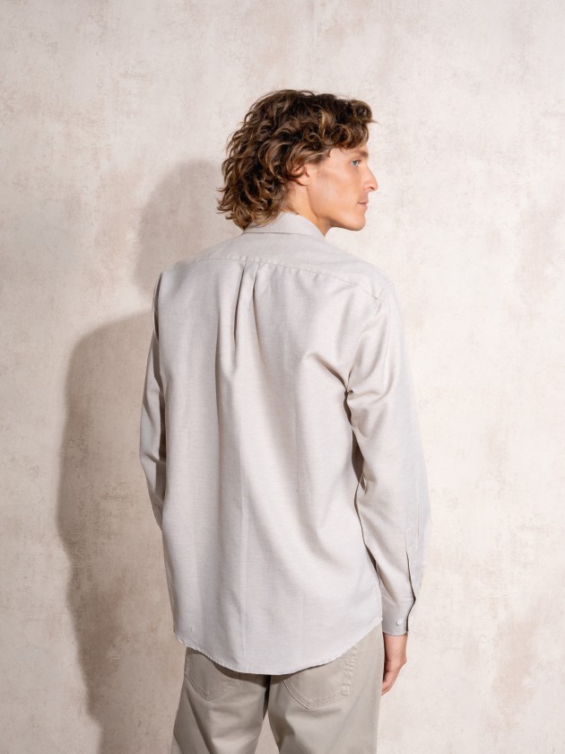 Camisa com bolso