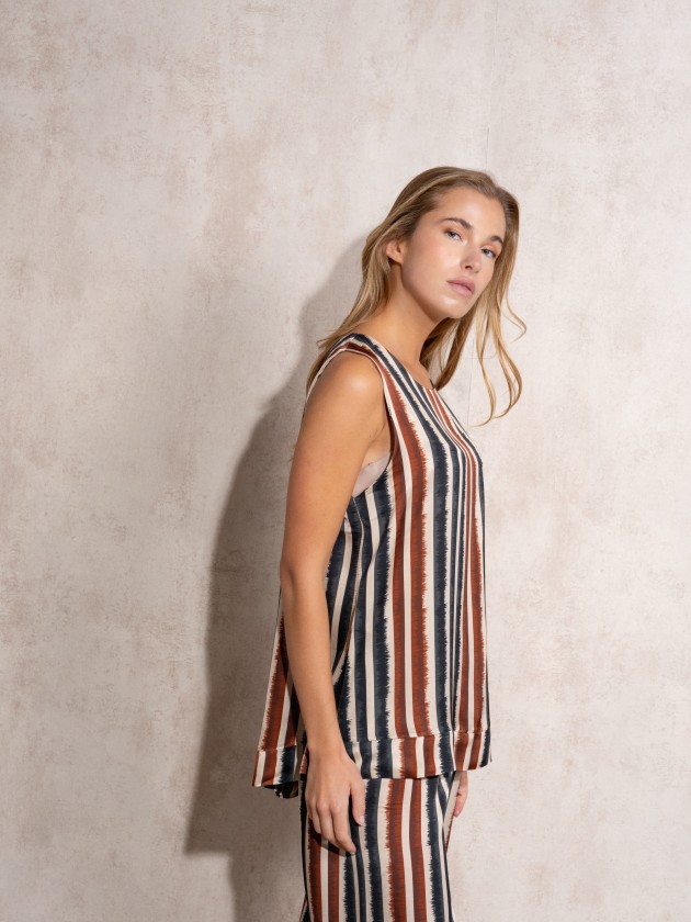 Satin striped top