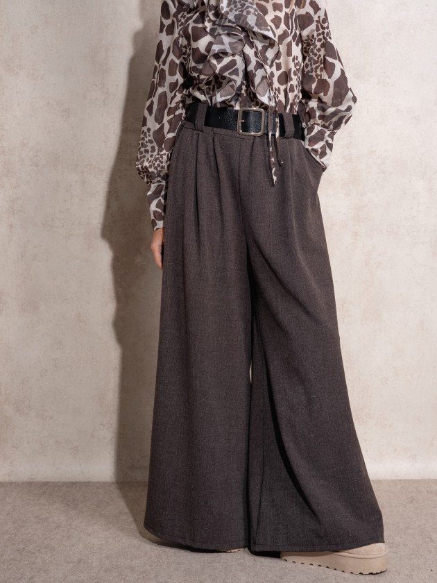 Flare pants with belt