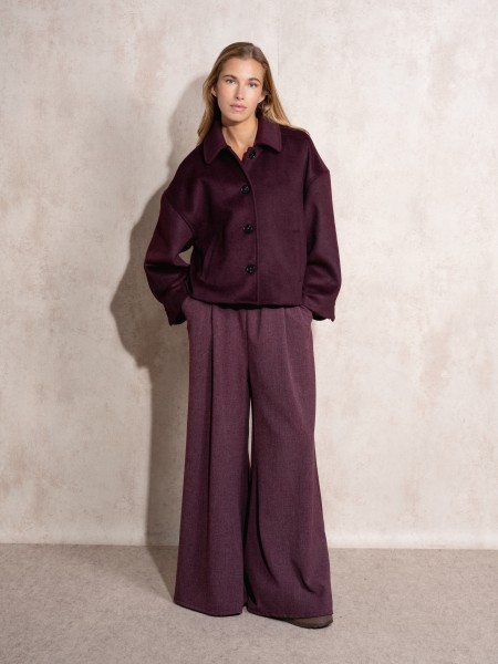 Short coat with lapel