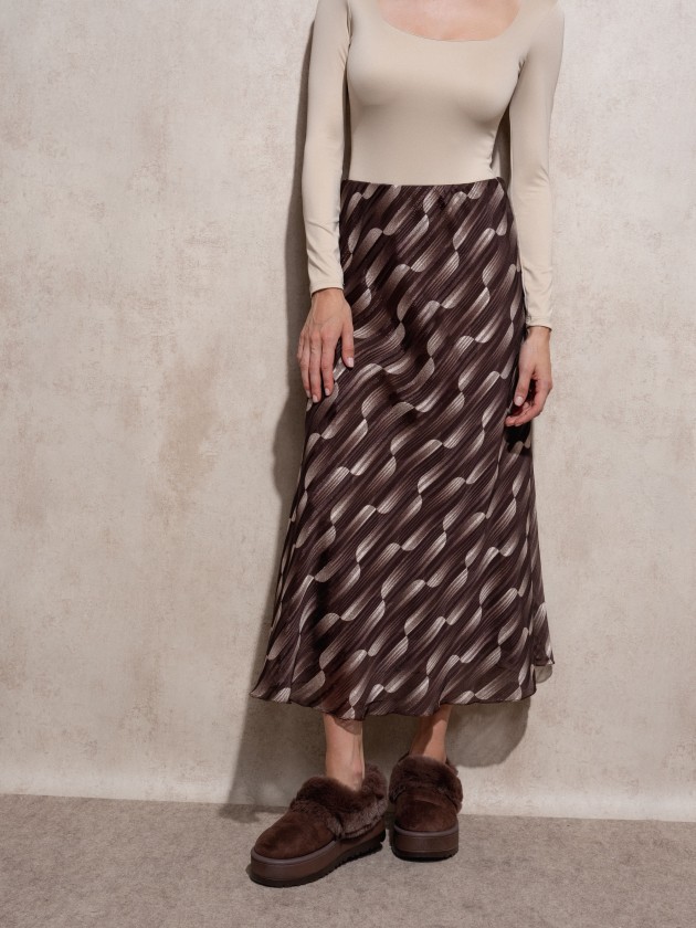 Long printed skirt