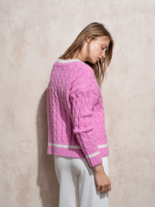 Camisola de malha com decote em bico