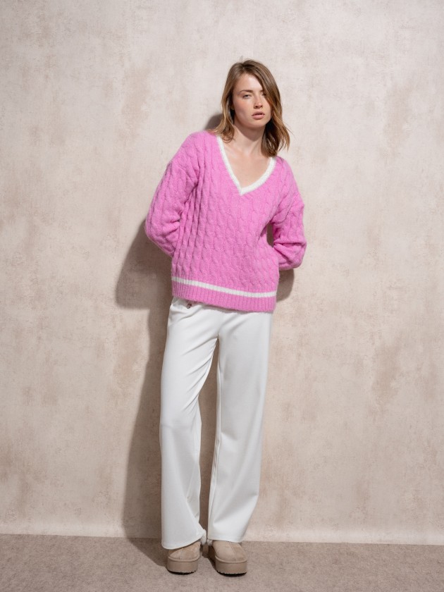Camisola de malha com decote em bico