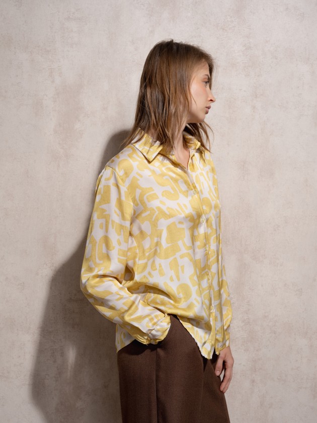 Camisa com estampado