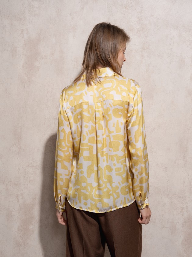 Camisa com estampado