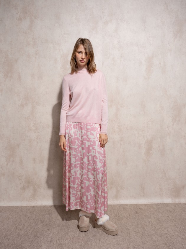 Knitted sweater with ruffles