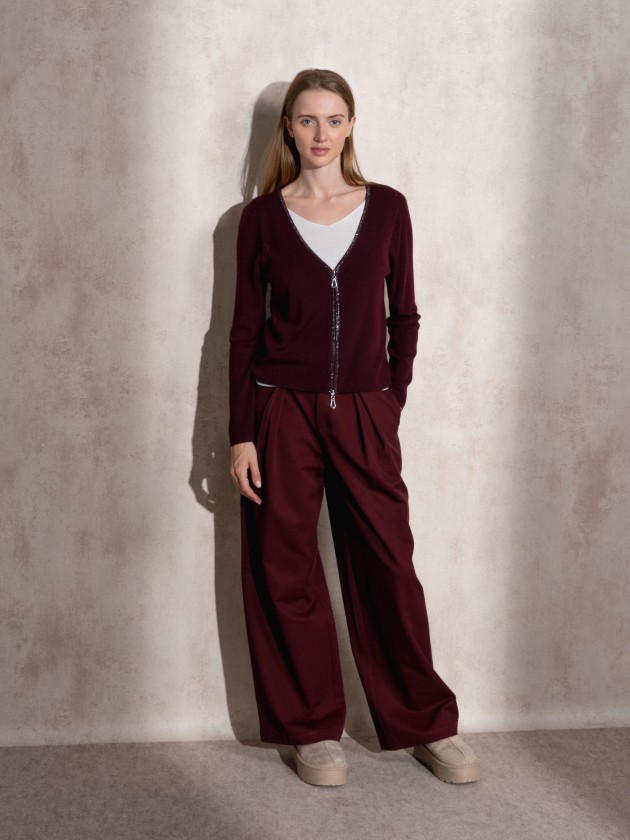 Knitted jacket with zipper