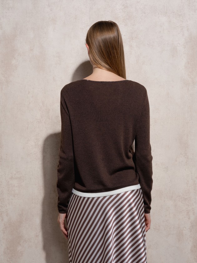 Knitted jacket with zipper