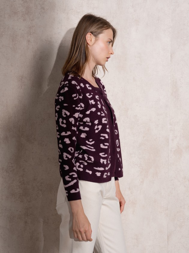Jacquard knitted coat