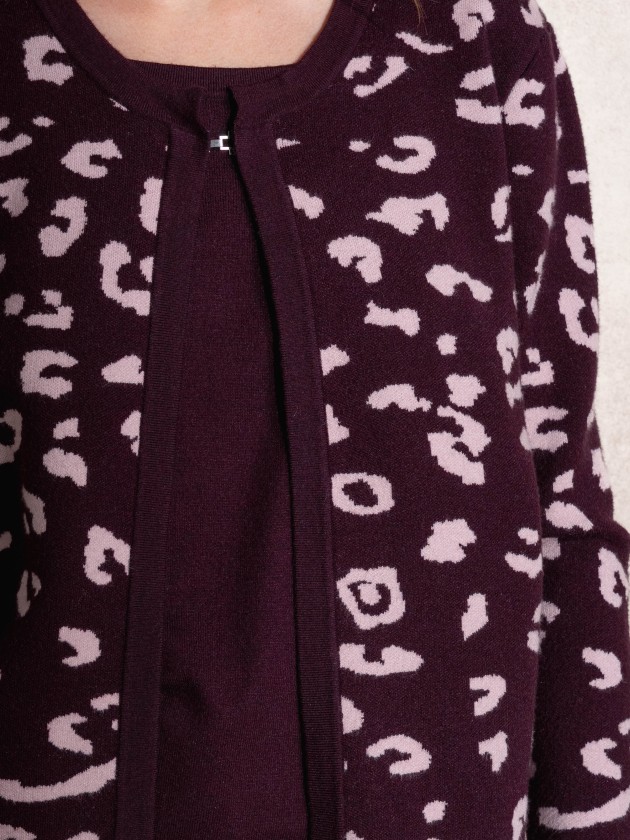 Jacquard knitted coat