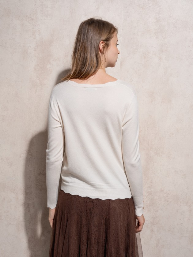 Knitted cardigan with gold buttons