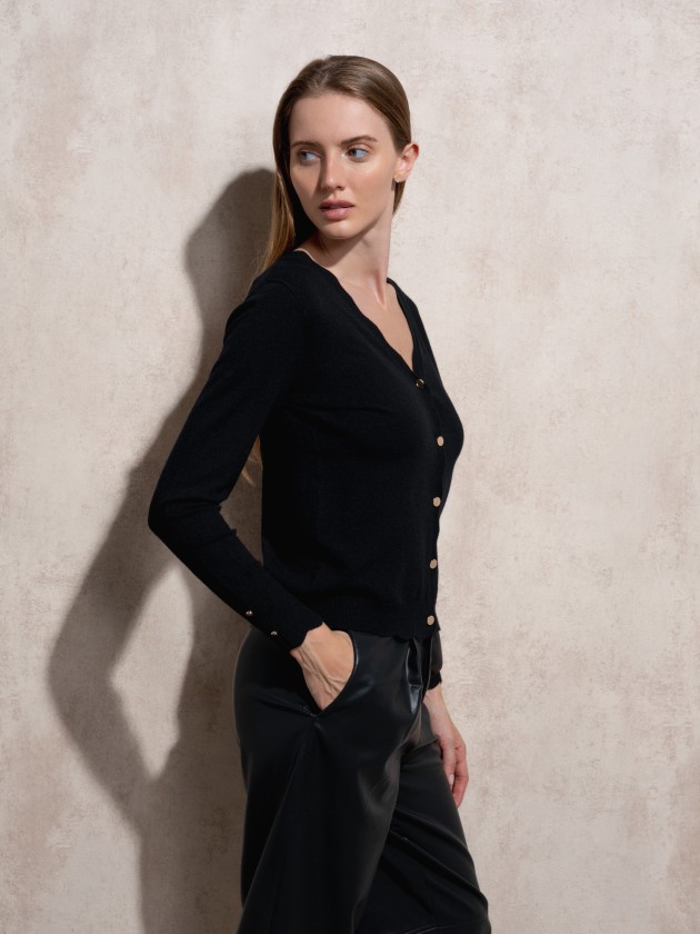 Knitted cardigan with gold buttons