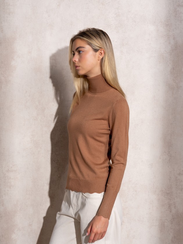 High neck knit sweater with gold buttons