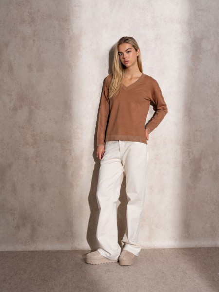 V-neck lurex knit sweater