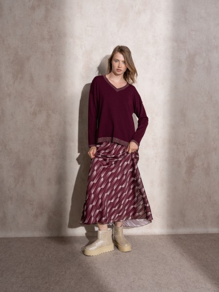 V-neck lurex knit sweater