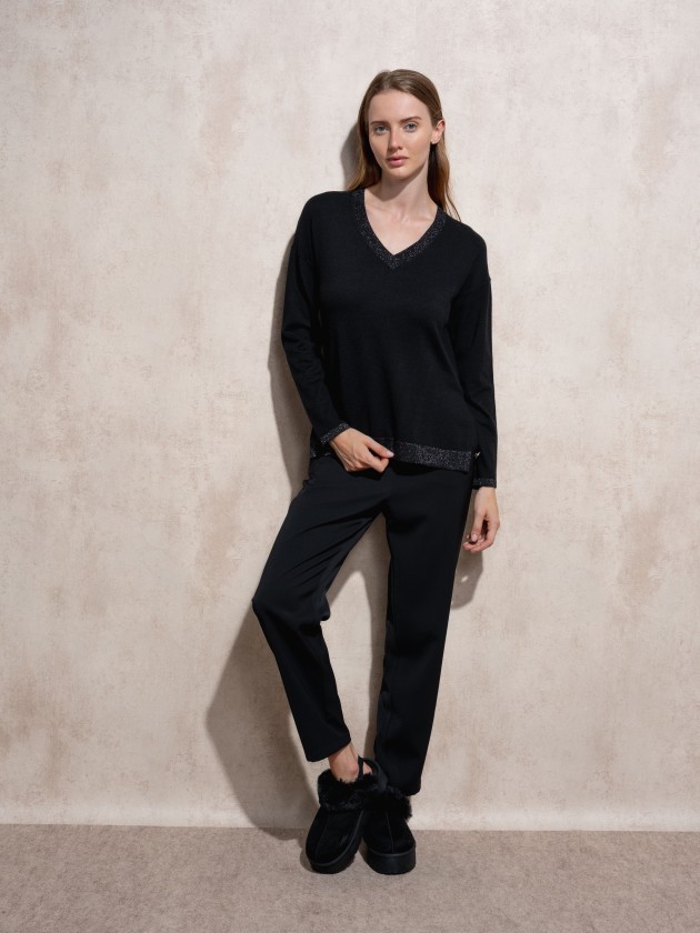 Camisola de malha com lurex de decote em bico