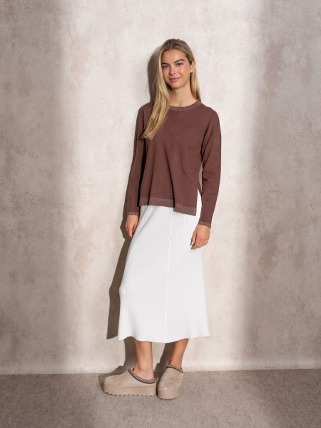 Round neck lurex knit sweater