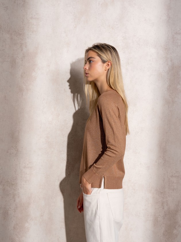 Round neck sweater with lurex