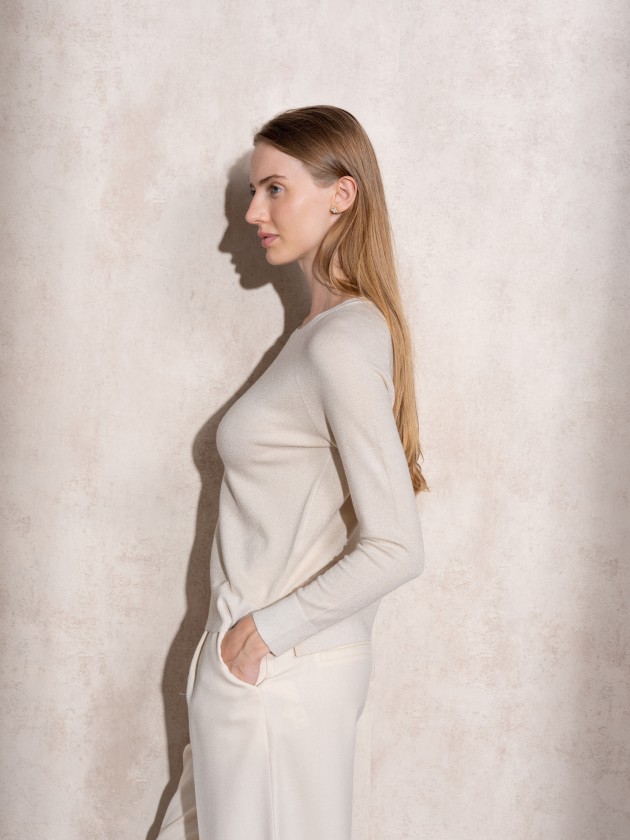 Round neck sweater with lurex