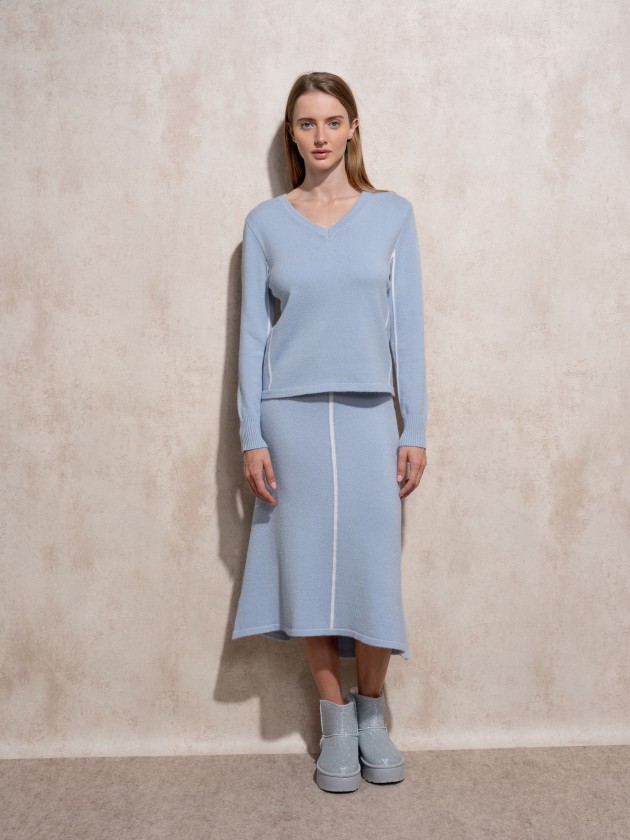 Camisola de malha com risca lateral