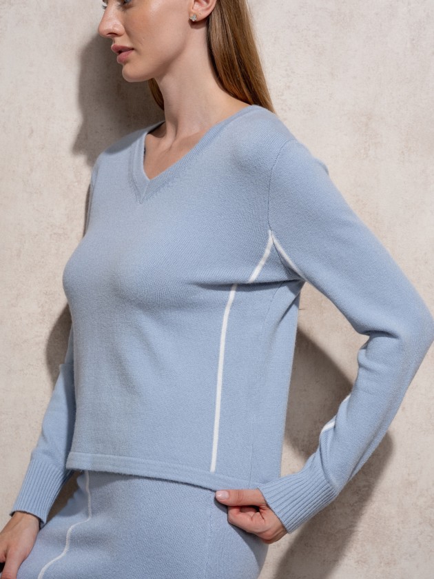 Camisola de malha com risca lateral