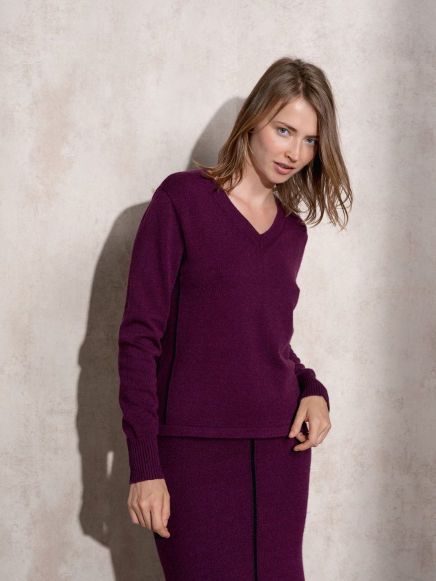 Camisola de malha com risca lateral