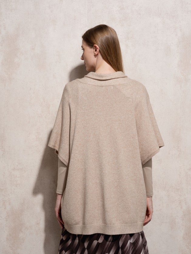 Mesh cover with alamar