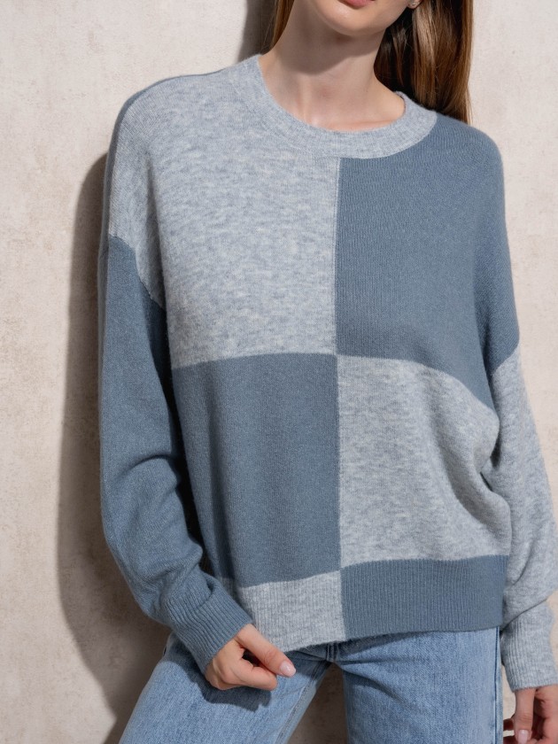 Checkered knit sweater