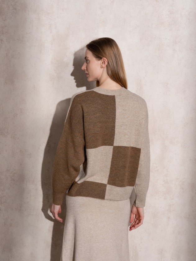 Checkered knit sweater