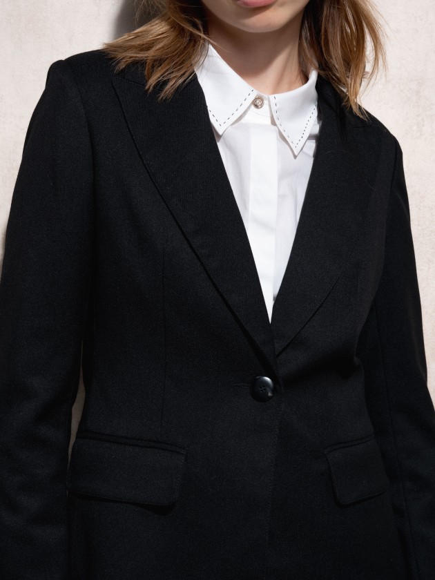 Blazer with lapel
