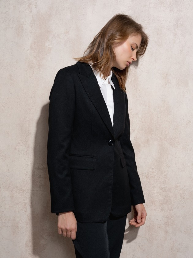 Blazer with lapel