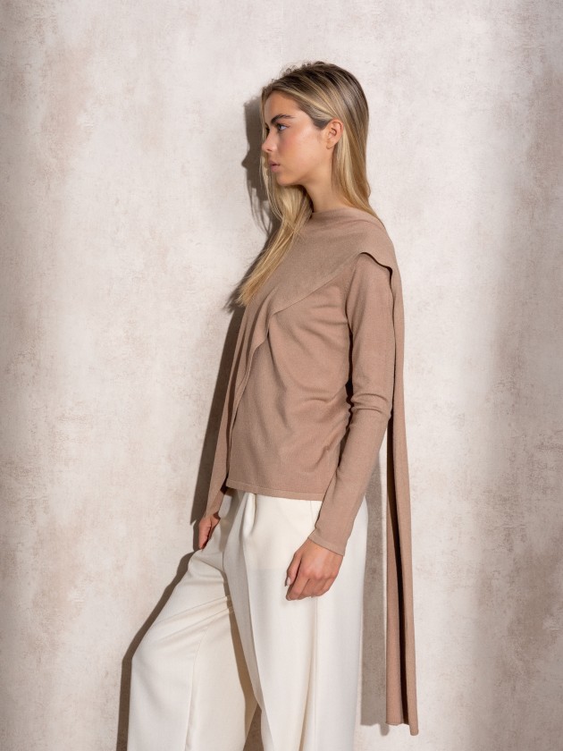 Camisola de malha com charpe