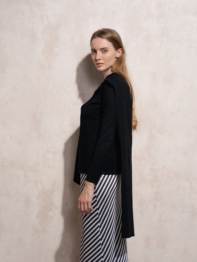Camisola de malha com charpe