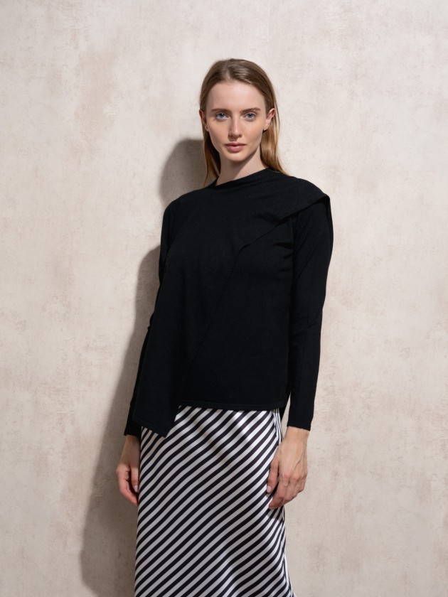 Camisola de malha com charpe
