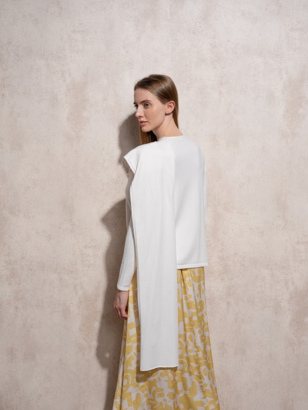 Camisola de malha com charpe