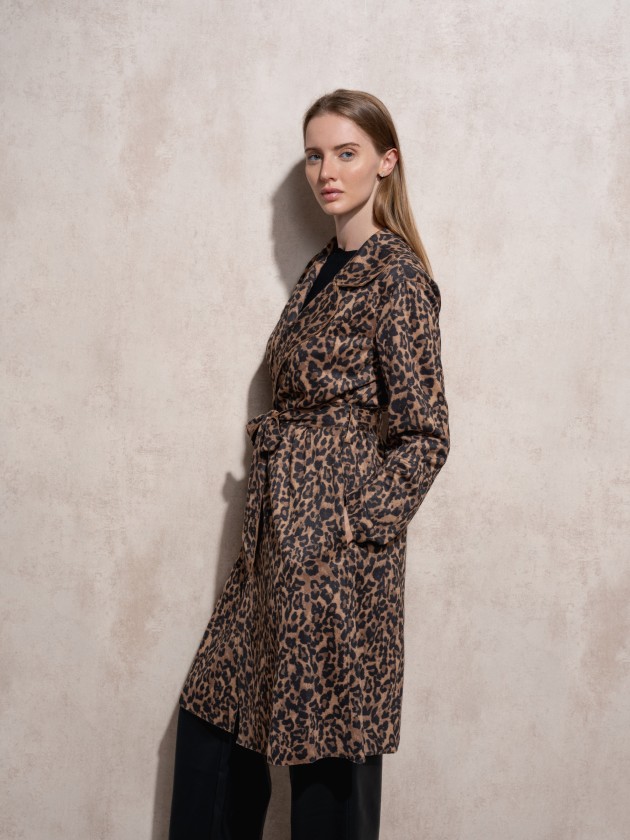 Trench coat com estampa animal