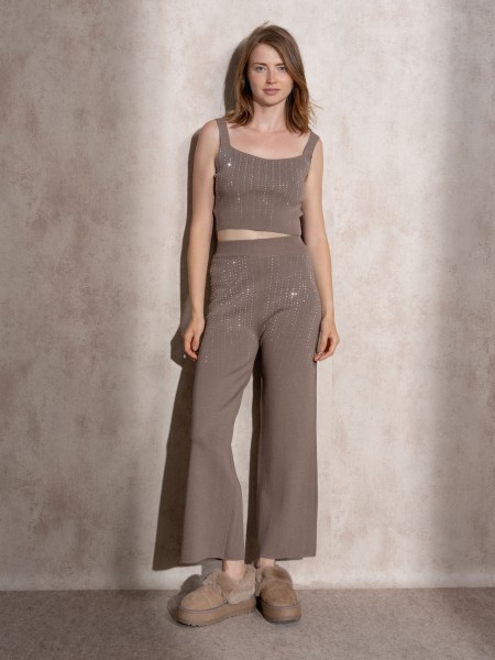 Top with glitter applications