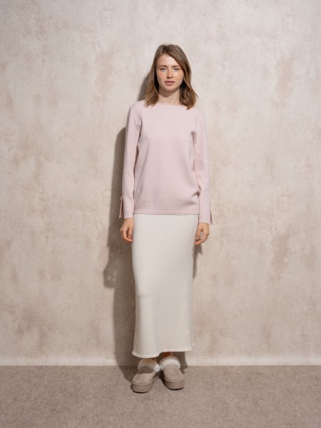 Knitted sweater with round neckline