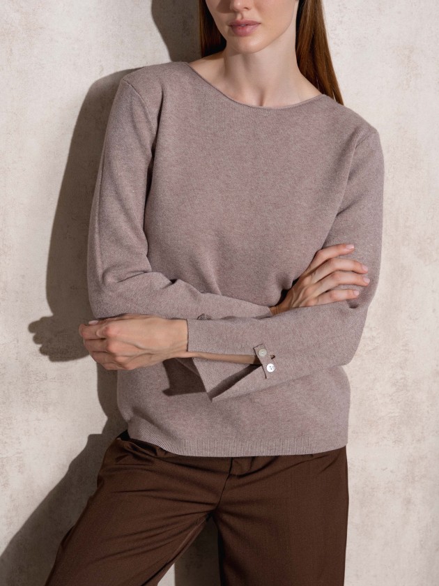 Pull en maille  encolure ronde