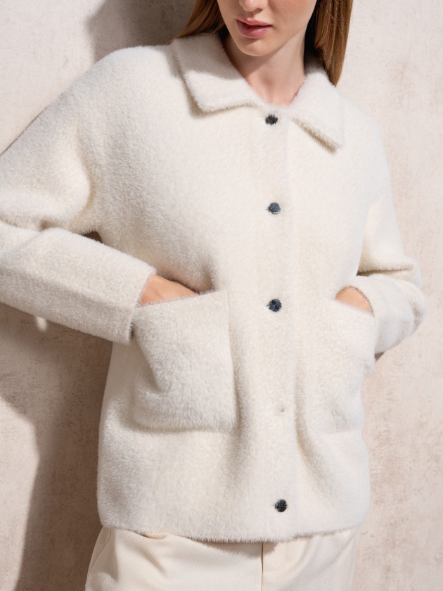 Short coat with fur effect