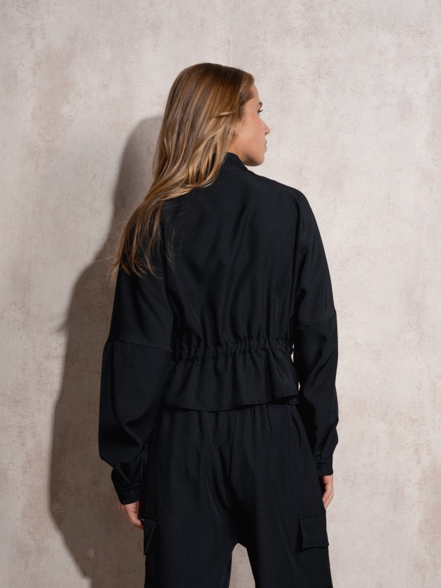 Conjunto de casaco e calas