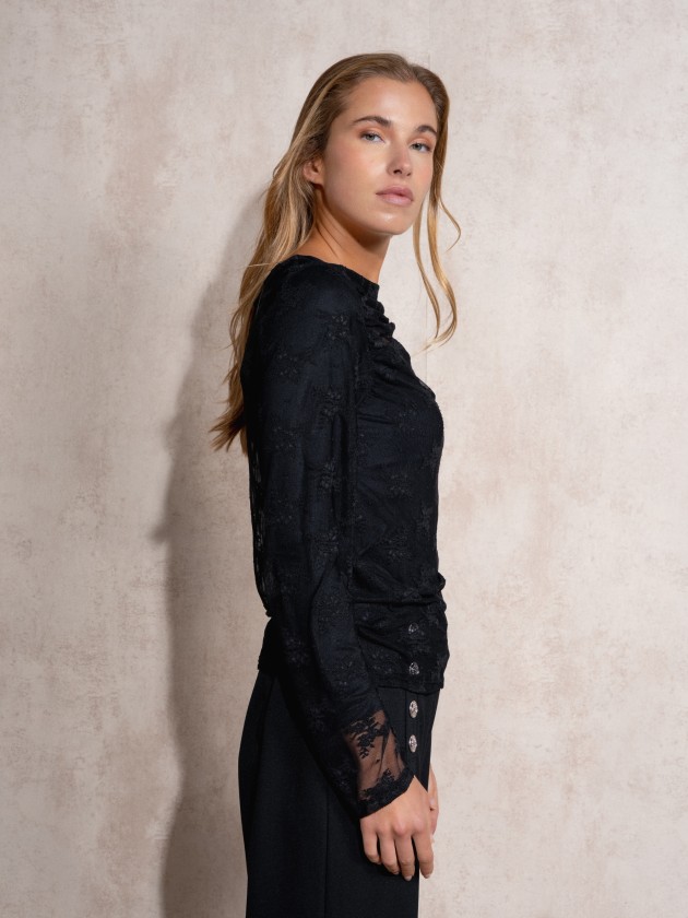 Camisola de renda
