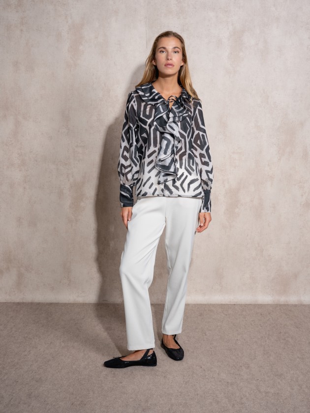 Printed blouse with ruffles